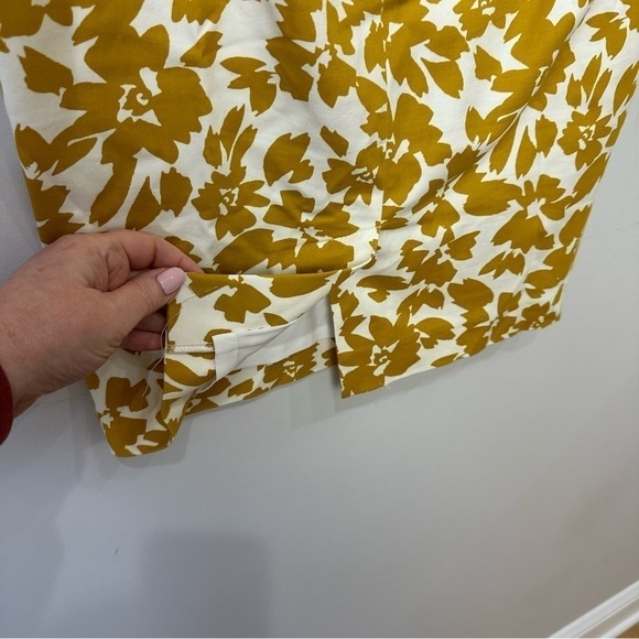 Loft Pencil Skirt White Mustard Floral Career Office Summer Spring - Picture 3 of 6